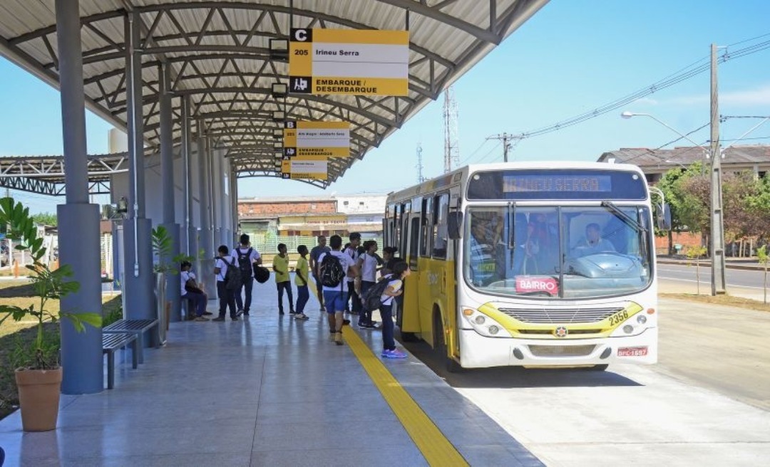 Atendendo a população prefeitura realiza estudo para oferta de circulação de mais ônibus durante a quarentena   